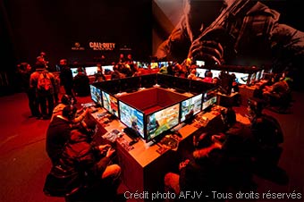Les joueurs ont pu essayer Call of Duty Black Ops II (Paris Games Week 2012)
