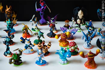 Il existe plus de 80 figurines Skylanders