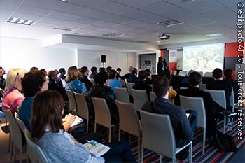 Conférence Game Connection (image 1)