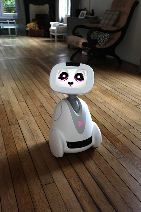 CES 2023] Le robot d'assistance français Buddy débarque aux États-Unis