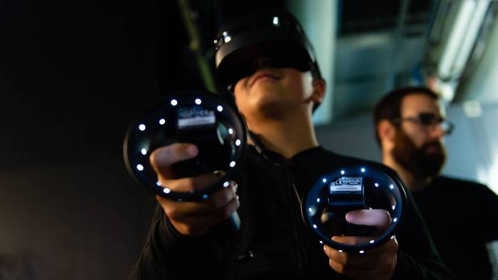 330 000 casques VR et AR vendus en France en 2019